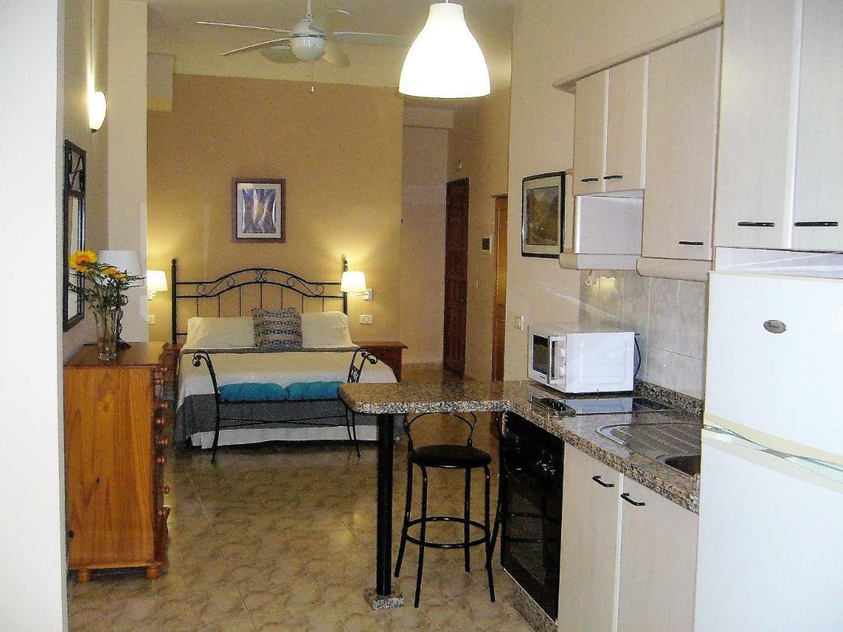 Apartamentos Casa Cathaysa San Sebastian De La Gomera Room photo